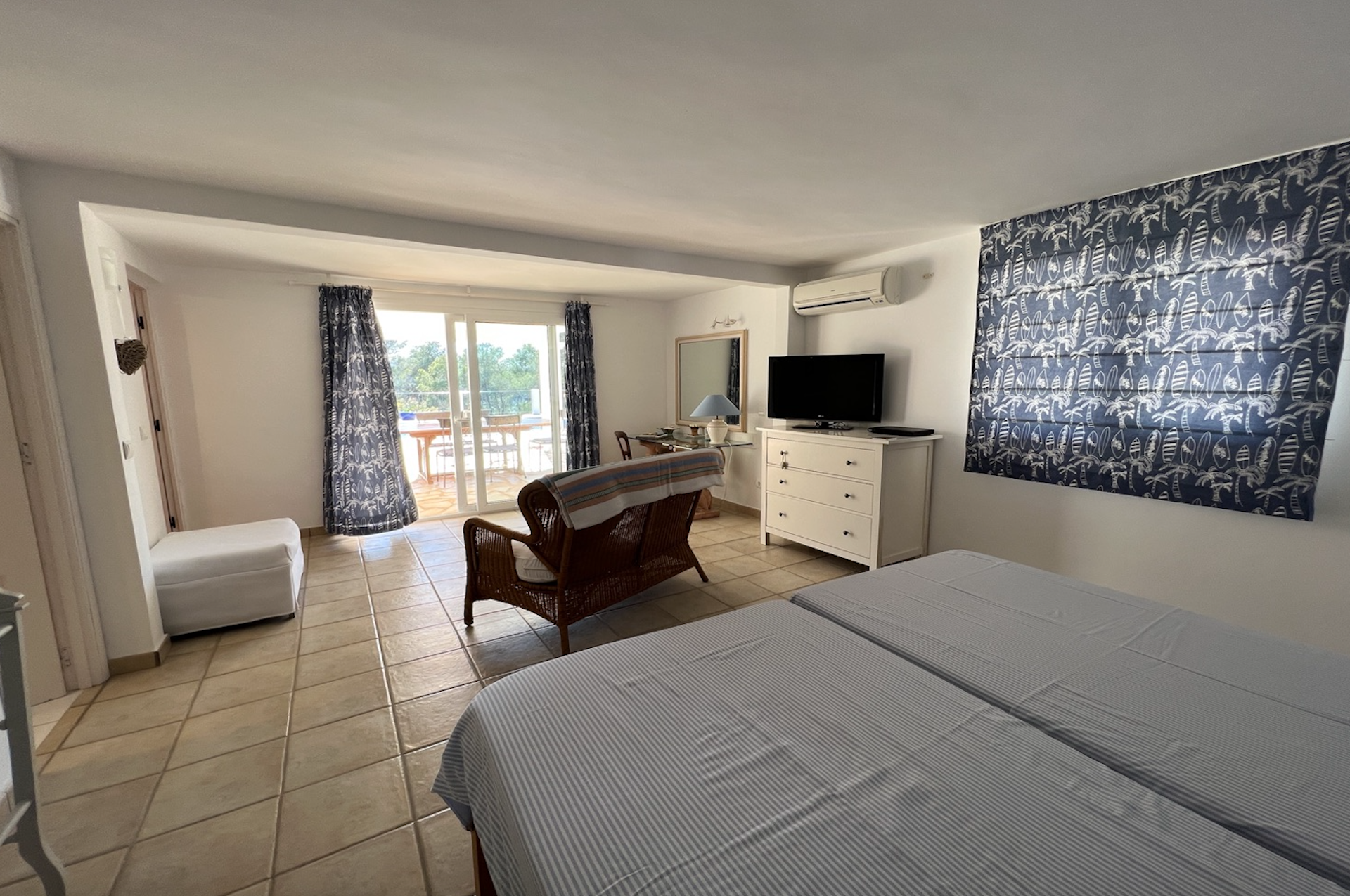 resa estates villa for sale ibiza tourist license bedroom 1.jpg